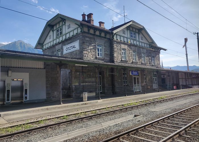 Otztal-Bahnhof photo