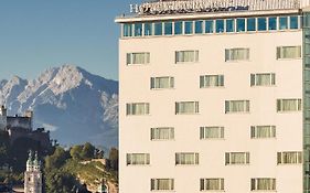 Austria Trend Hotel Europa Solnohrad Exterior photo