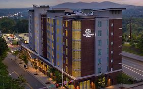 Hotel Doubletree By Hilton Asheville Downtown Exterior photo