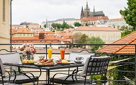 Four Seasons Hotel Praha Exterior photo