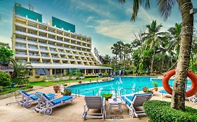 The Resort Bombaj Exterior photo