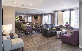 La Quinta Inn & Suites By Wyndham Baton Rouge Siegen Lane Exterior photo