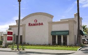 Hotel Ramada By Wyndham Anaheim Maingate North Exterior photo
