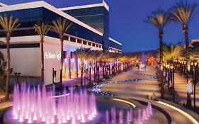 Hotel Hilton Anaheim Exterior photo