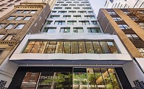 Hotel The Central At 5Th By Hilton Club New York Exterior photo