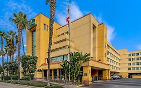 Hotel La Quinta By Wyndham Anaheim Exterior photo