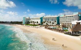 The Westin Resort & Spa Cancún Exterior photo