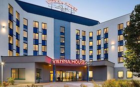 Hotel Vienna House Easy By Wyndham Bratislava Exterior photo