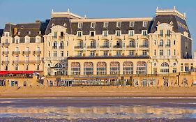 Le Grand Hotel De Cabourg - Mgallery Hotel Collection Exterior photo