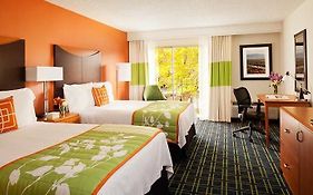 The Querque Hotel Albuquerque Room photo