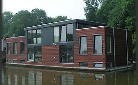Bed and Breakfast Houseboat Vliegenbos Amsterdam Room photo