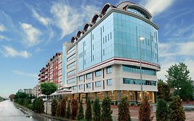 Hotel Tcc Grand Plaza Skopje Exterior photo