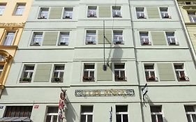 Aparthotel Lublanka Praha Exterior photo