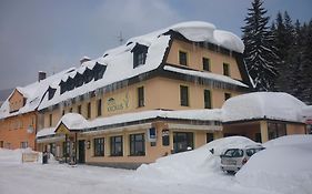 Hotel Krokus Pec pod Sněžkou Exterior photo