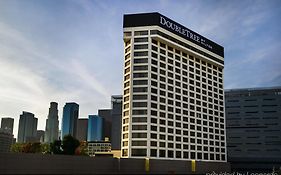 Hotel Doubletree By Hilton Los Angeles Downtown Exterior photo