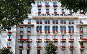 Hotel Principe Di Savoia - Dorchester Collection Milán Exterior photo