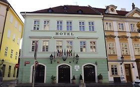 Betlem Club Hotel Praha Exterior photo