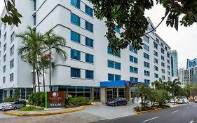 Hotel Doubletree By Hilton Panama City - El Carmen Exterior photo