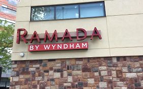 Hotel Ramada By Wyndham Bronx Terminal New York Exterior photo