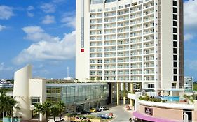 Hotel Krystal Urban Cancun Centro Exterior photo