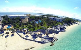 Hotel Dos Playas Faranda Cancún Exterior photo