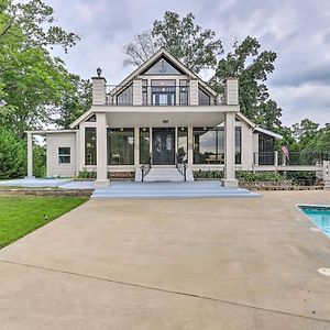 Pickwick Lake Home With Screened-In Porch, Dock Counce Exterior photo