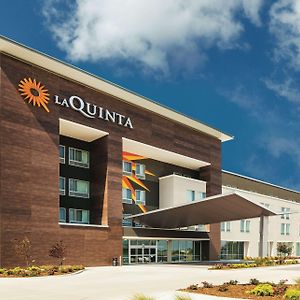 Hotel La Quinta By Wyndham Wichita Northeast Exterior photo