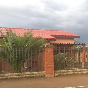 Feel At Home Stay Bloemfontein Exterior photo