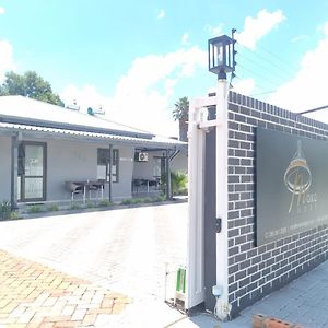 Moko Lodge Bloemfontein Exterior photo