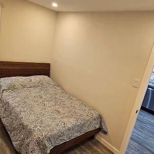 Spacious Bright Apt,Parking And Self Check-In Longueuil Exterior photo