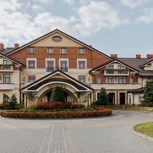 Hotel Panska Gora Lvov Exterior photo