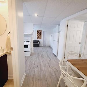 Apartmán Cozy 1Br In Vieux-Longueuil +Parking 14Min Downtown Exterior photo
