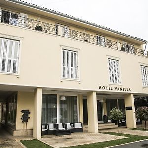 Hotel Vanilla Temešvár Exterior photo