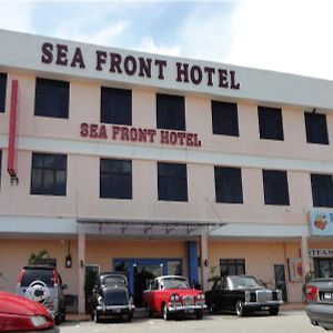 Sea Front Hotel Port Dickson Exterior photo
