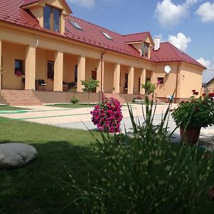 Hotel Vila Maria Rapovce Exterior photo