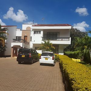 Village Villa Nairobi Exterior photo