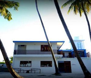 Hotel Kanbili Himmafushi Exterior photo