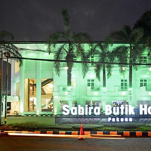 Sahira Butik Pakuan Syariah Hotel Bogor Exterior photo