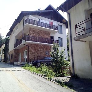 Hotel Hm - Konak Srebrenica Exterior photo