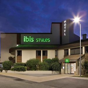 Hotel Ibis Styles Niort Poitou Charentes Vouille  Exterior photo