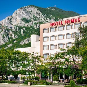 Hemus Hotel - Vratza Vratsa Exterior photo