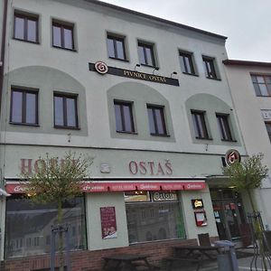 Hotel Ostaš Police nad Metují Exterior photo