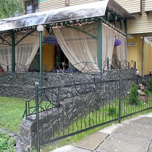 Ekran Hotel Lvov Exterior photo