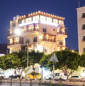 Laverda Hotel Akaba Exterior photo