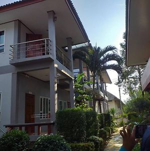 Tamarind Twin Resort Ko Lanta Exterior photo