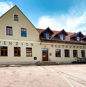 Penzion a restaurace U ŘEKY Ledeč nad Sázavou Exterior photo