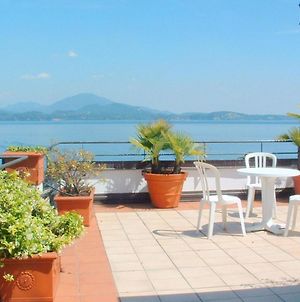 Vila In The Heart Of Baveno Within Walking Distance Of The Lake Exterior photo