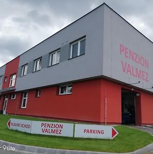 Penzion ValMez Valašské Meziříčí Exterior photo