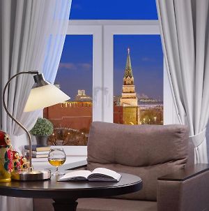 Mirros Hotel Moscow Kremlin Exterior photo