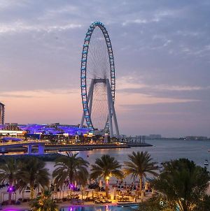 Hotel Doubletree By Hilton Dubai - Jumeirah Beach Exterior photo